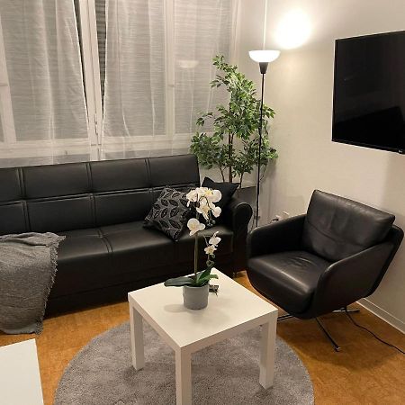 City Centre Studio Basel Bagian luar foto