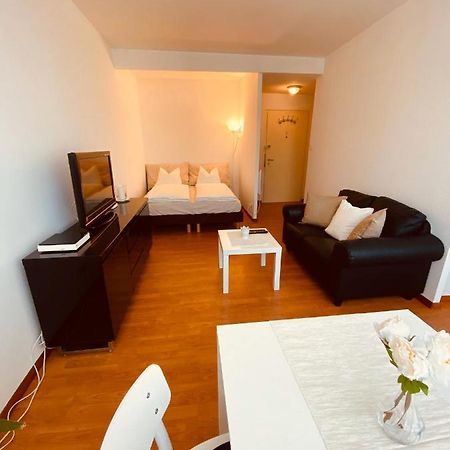 City Centre Studio Basel Bagian luar foto